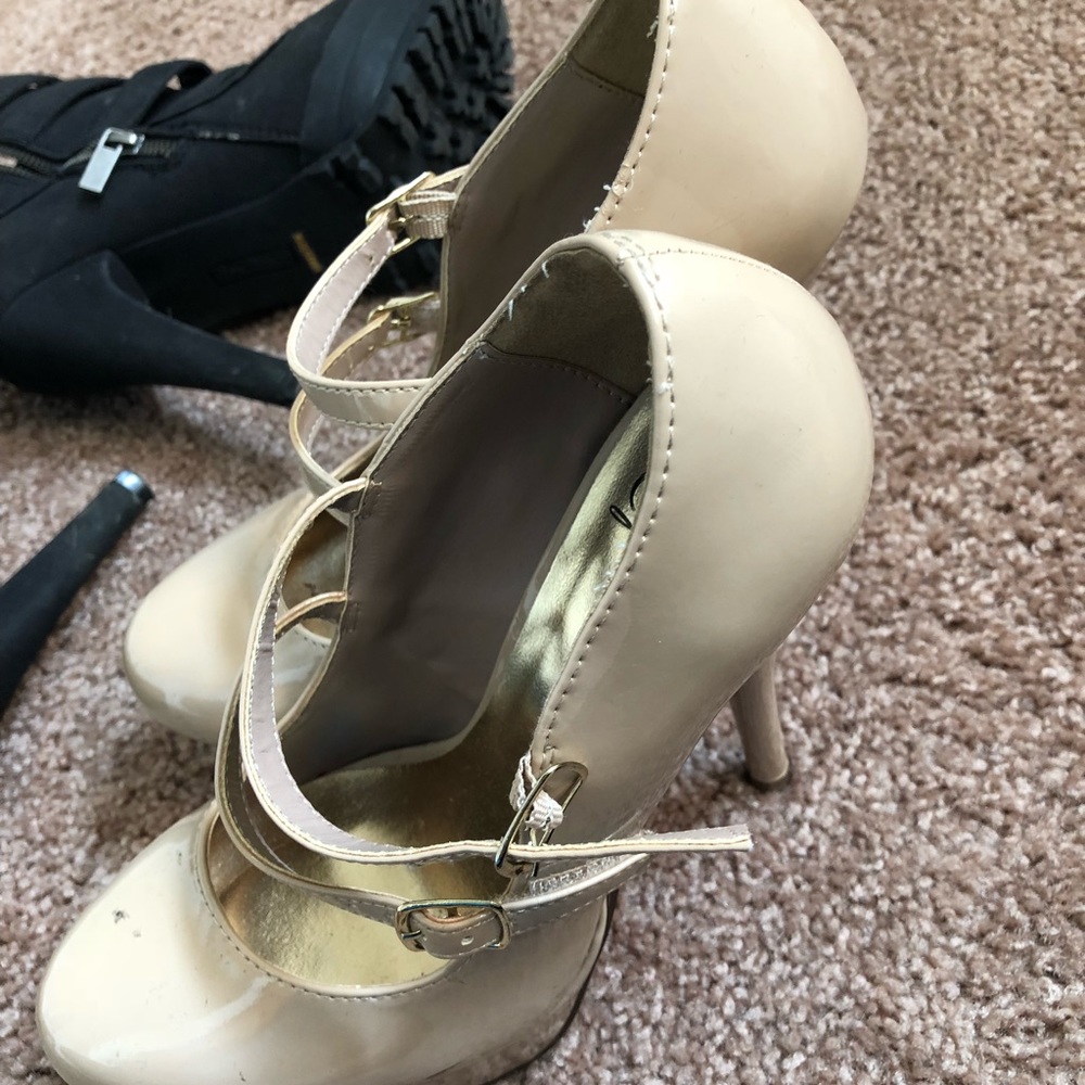 Heels - Picture 2 of 5